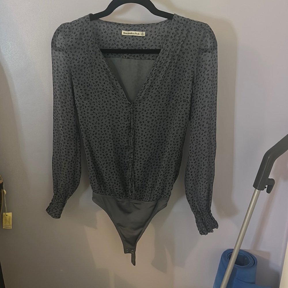 Never worn